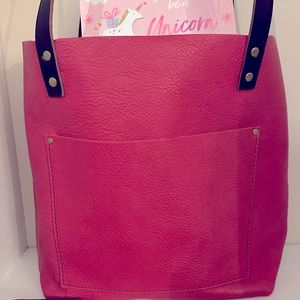 Portland Leather Classic Tote Medium. Hibiscus.